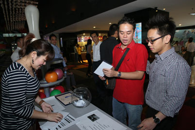 Media Bonding Bowling Competition