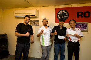 2<sup>nd</sup>  Prize Winners! – From L-R: Jacob (Driven Media), Akkbar Danial (HMSB), Harvinder (Driven Media) & Mr. Toru Takahashi (HMSB).