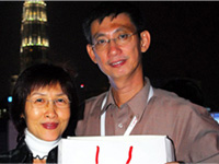 Mr Wong Kong Ngai and wife.