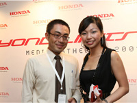 Left - Right: Keisuke Iwata and Monique Low.